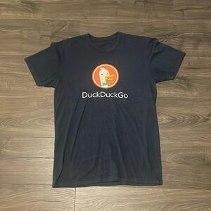 Adult Duck Duck Go Graphic Tee Gray, Size Small